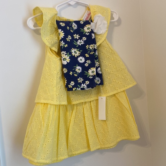 Little Lass matching set. - Picture 2 of 2